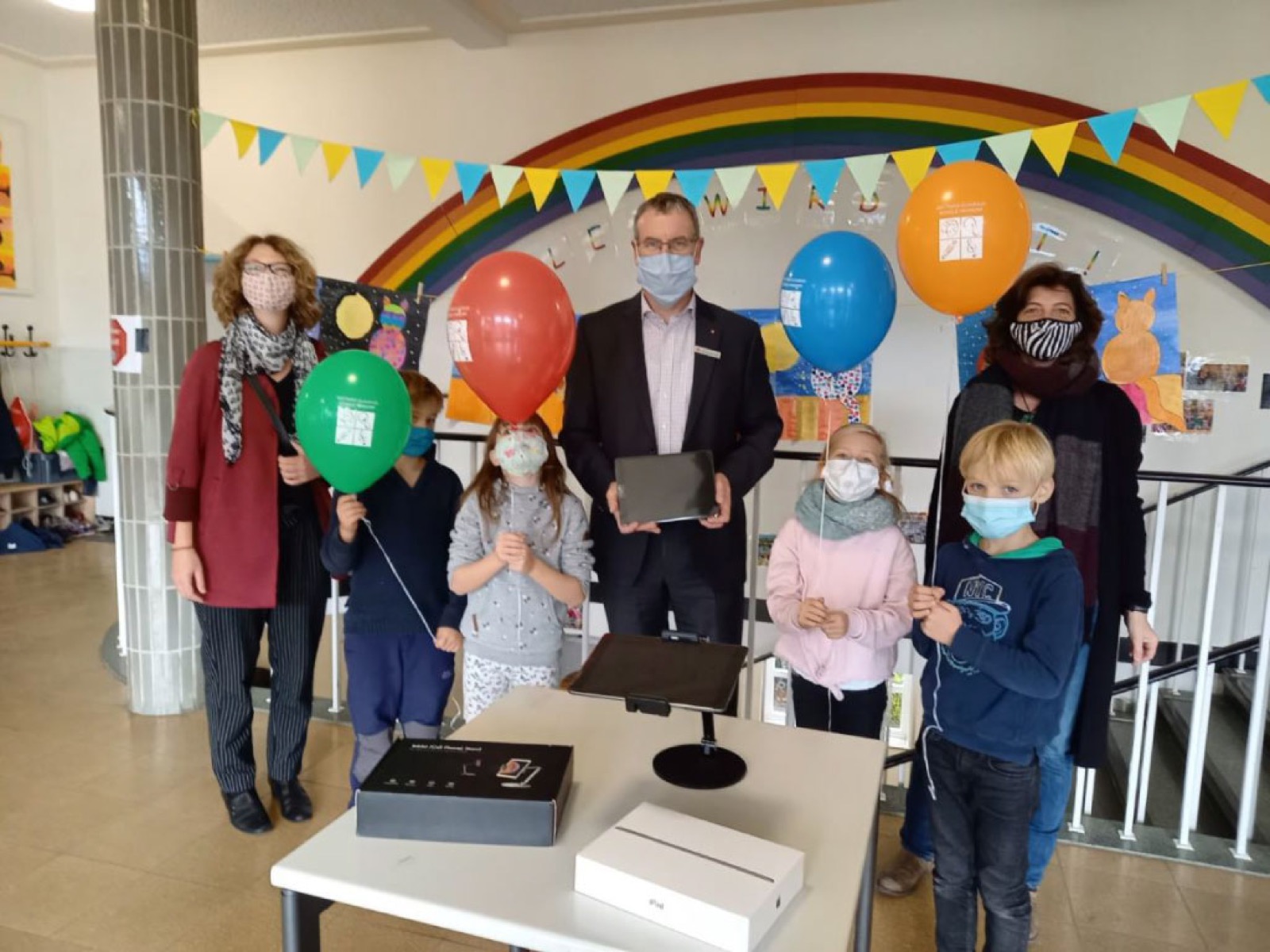 iPads, Halterungen und Software